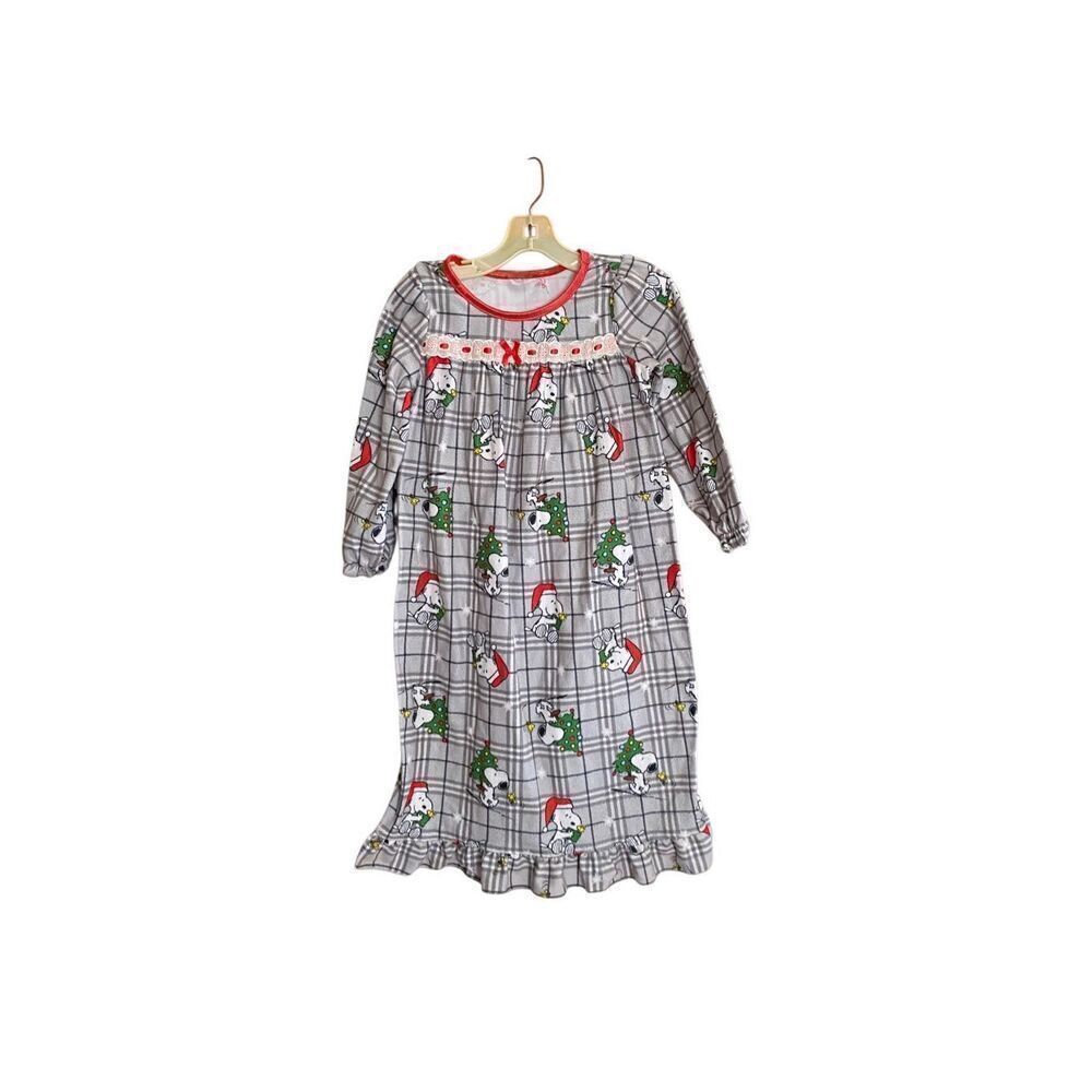 Peanuts, snoopy toddler girls, Christmas holiday nightgown S/3T ￼